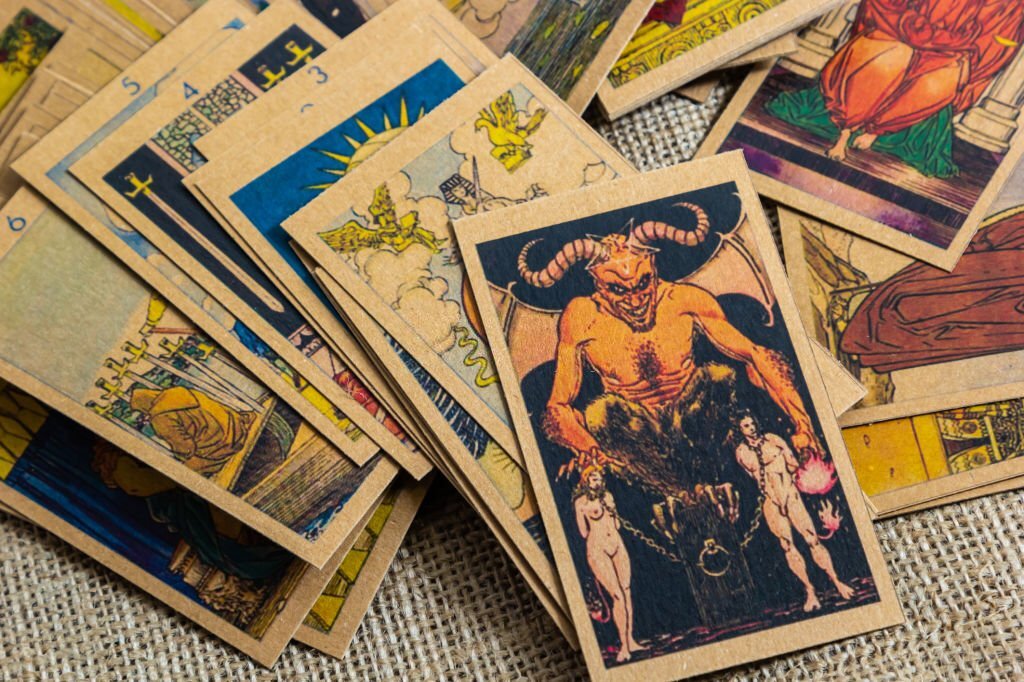 78 cards in Tarot
